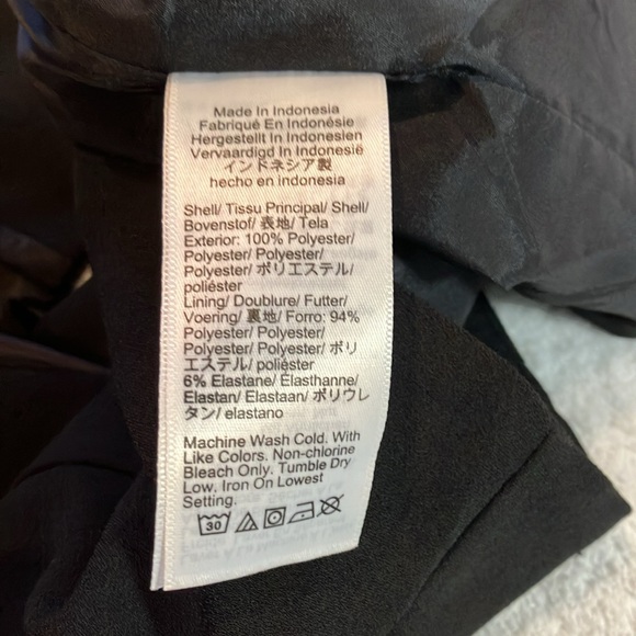 J Crew slim fit tuxedo vest in city crepe - Picture 6 of 8